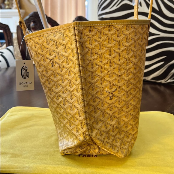 Designer inspired tote bag ( NWT ) - Picture 5 of 16